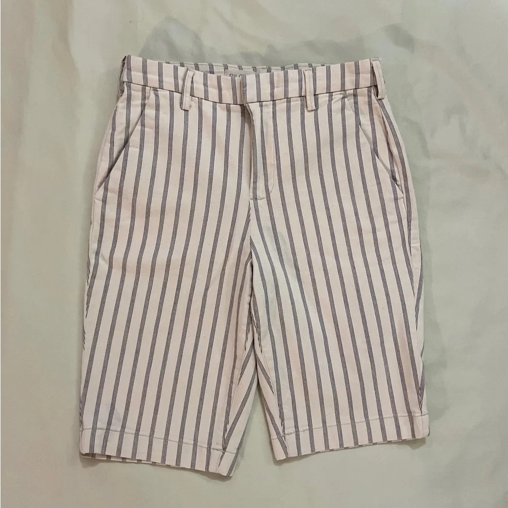 Anthropologie x Pilcro
Size 30 Cream color shorts EUC - Picture 6 of 16